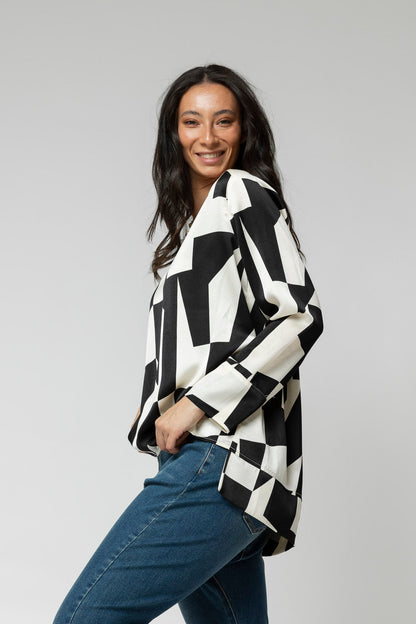Black Ivory Venice V Silky Top